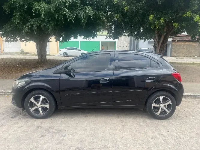 Chevrolet Onix Hatch LTZ 1.4 8V Flex Mec. 4P 2019