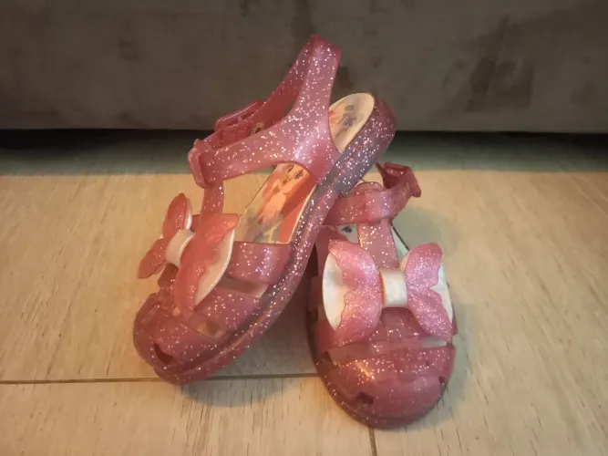 Sandália tic tac