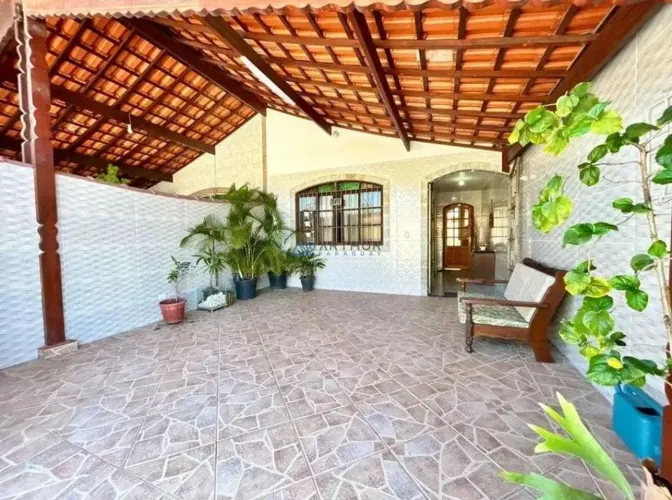 Casa à veda na Praia Grande no Jardim Real