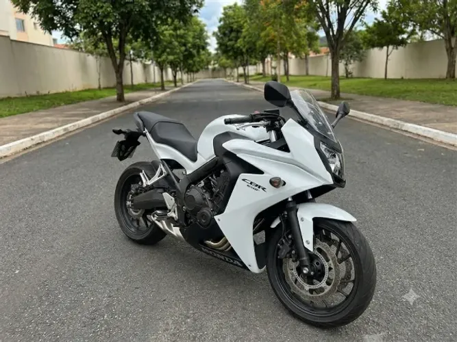 HONDA CBR650F 2014/2015 - BAIXO KM 24MILKM