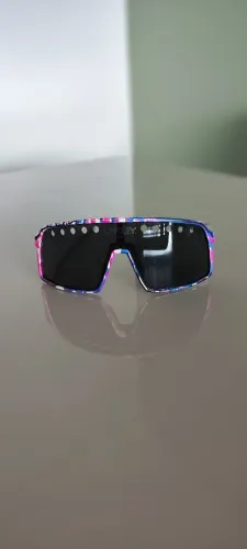 Óculo Oakley 