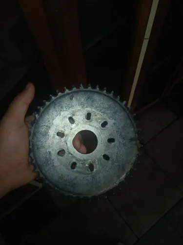 Vem na coroa de motorizada