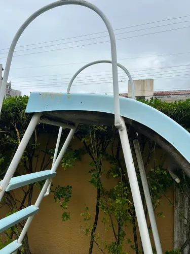 Escorregadeira de Piscina