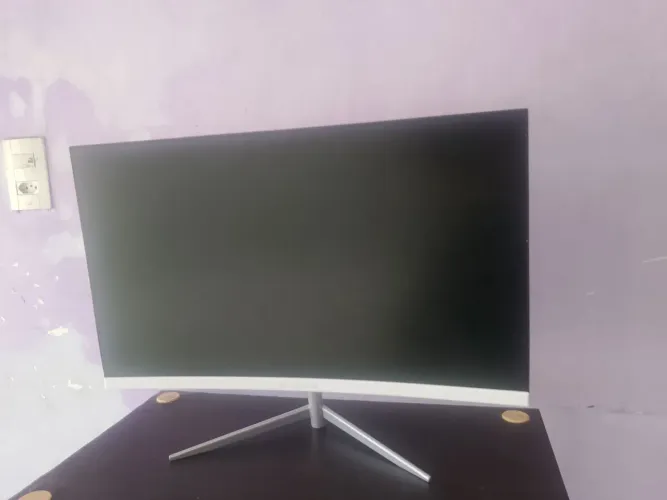 Monitor gamer 23,8 branco 60hz