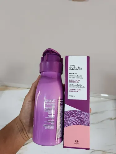 Kit do creme hidratante para o corpo de ameixa e flor de baunilha