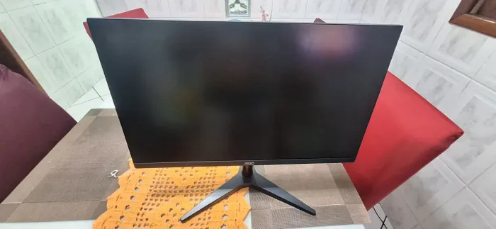 Monitor aoc 24 p com defeito 