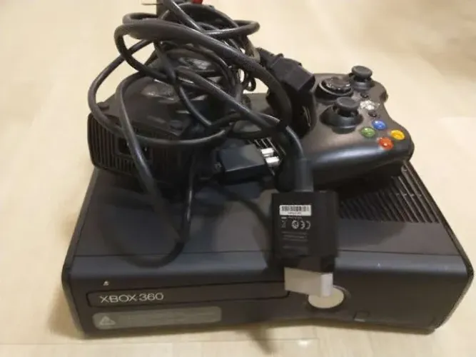 XBOX 360 - FÁBRICA