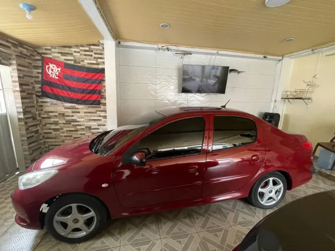 Peugeot 207 Sedan Passion XR 1.4 Flex 8V 4P 2011