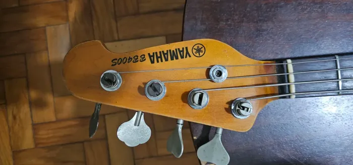 Contrabaixo Yamaha BB400S - Japan 81-83 Vintage - Precision Jazz Bass