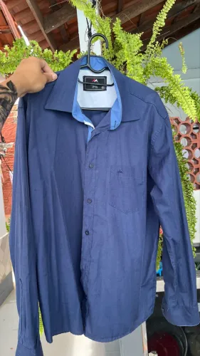 CAMISA SOCIAL AZUL ESCURA M 