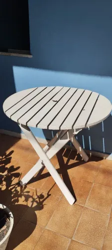 Mesa de madeira rústica