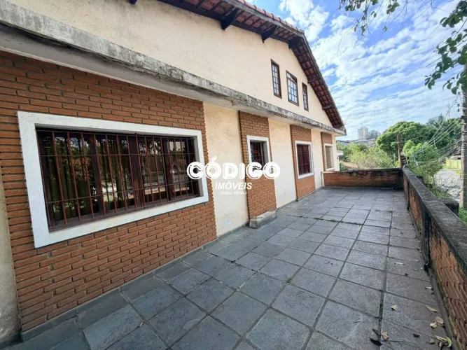 Casa com 3 dormitórios à venda, 382 m² - Vila Moreira - Guarulhos/SP