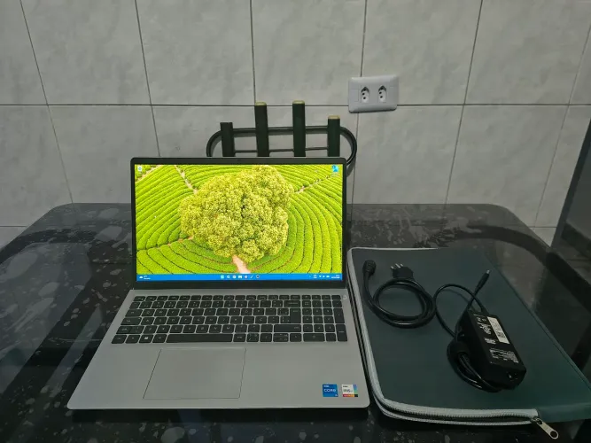 Dell Inspiron 15 (3511)