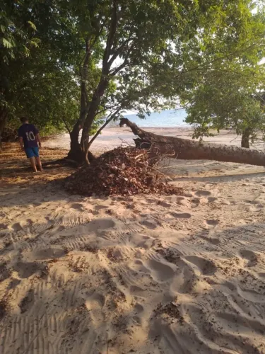 Terreno na praia de Cajutuba
