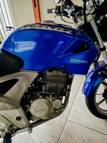 Moto Honda CBX 250 Twister 2002 Azul