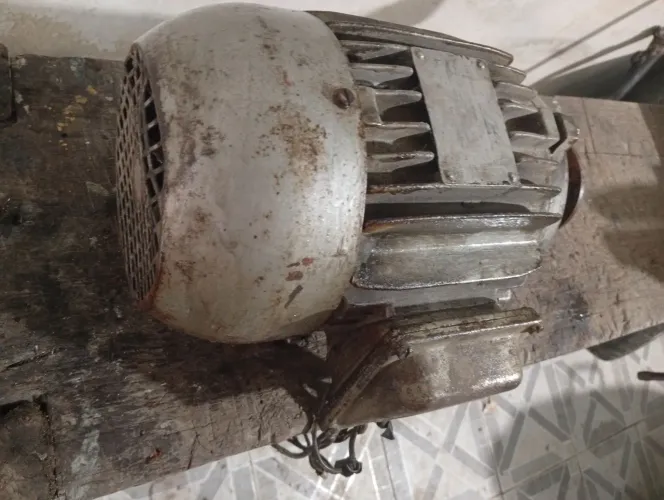 Motor de alta 3cv trifásico