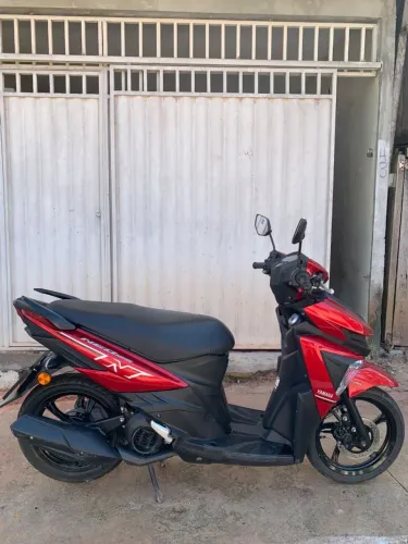 YAMAHA NEO 