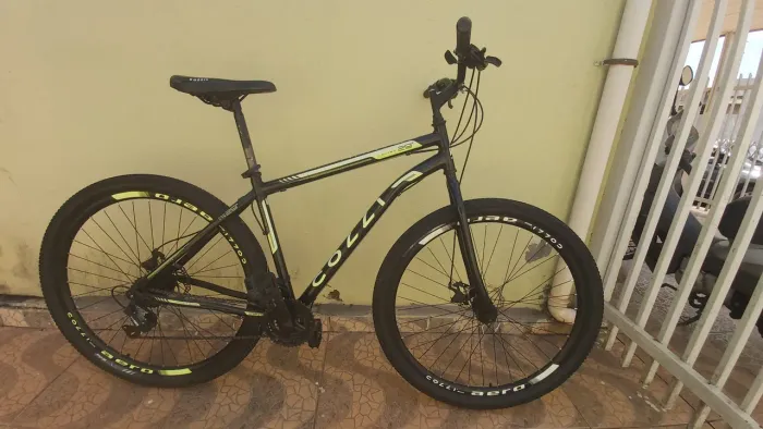 Vende-se bicicleta com freio a disco