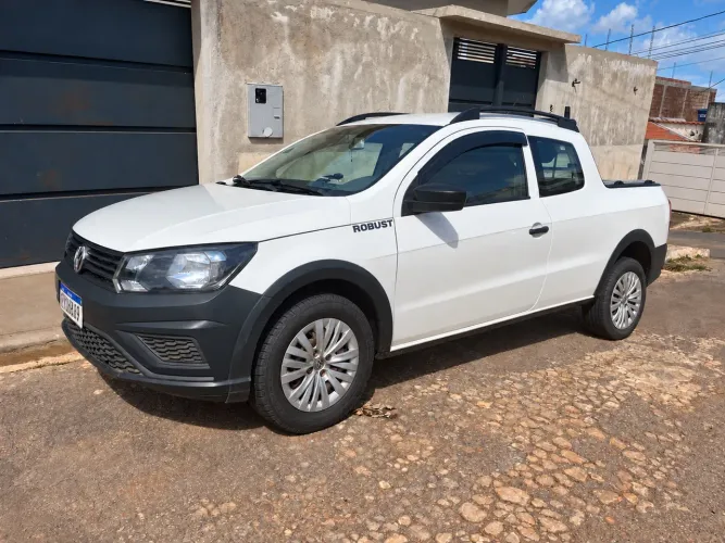 Volkswagen Saveiro Robust 1.6 Total Flex 8V CD 2021