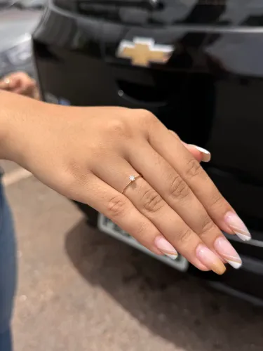 Anel de noivado em ouro18k- pedra moissanite 