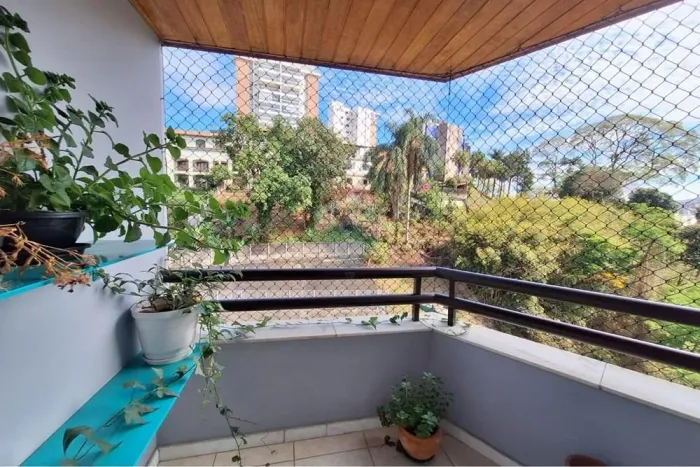 Apartamento 3 Quartos Para Alugar em Santa Helena - parte plana , próximo ao BH Supermerca