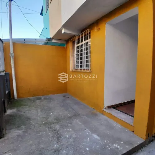 SOBRADO LOCAÇÃO 02 DORMS B. CENTRO SCSUL