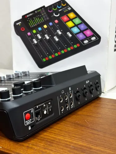 RØDECaster Pro II | Mesa de Podcast e Produção Profissional