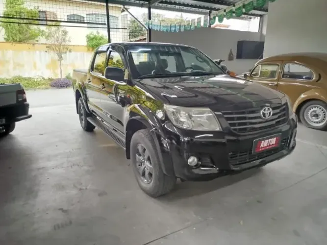 Toyota Hilux CD SR 4X2 2.7 16v/2.7 Flex Aut. 2015