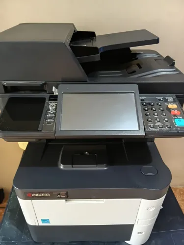 Multifuncional kyocera 3040idn