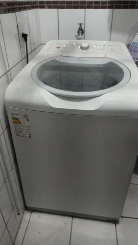 Máquina de lavar roupas Brastemp cesto duplo.