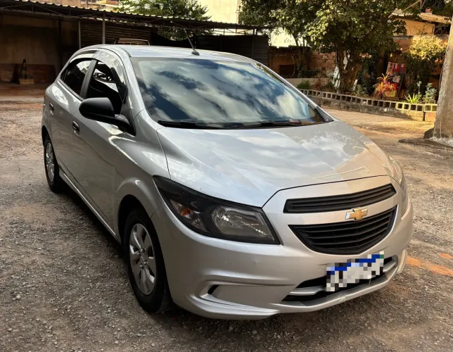 Chevrolet Onix JOY Hatch 1.0 8V Flex Mec. 4P 2019