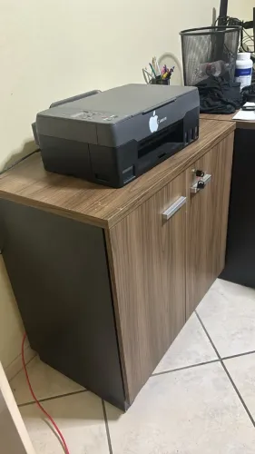 Armário Baixo para Escritório com Chave - MDF Premium