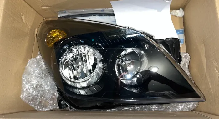 Farol Direito  Vectra 2010/11 GT- X GM