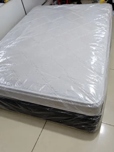 Colchão semi novo - Frete incluso