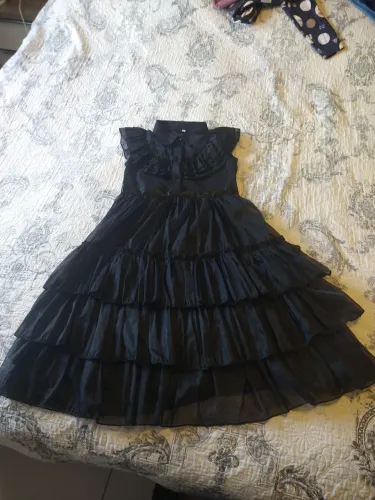 Vestido de festa da Wandinha