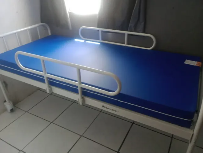 Cama hospitalar dellamed