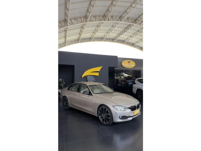 BMW 320I A 2.0 Turbo/activeflex 16V 184cv 4P 2015