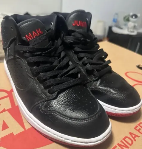 Vendo Jordan 1 acess Jumpman original tamanho 41