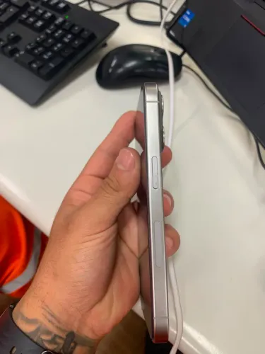 iPhone 15 Pro 128gb