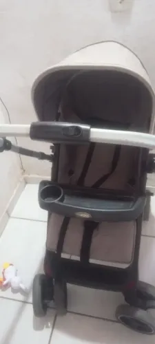 Vendo carrinho de bebe