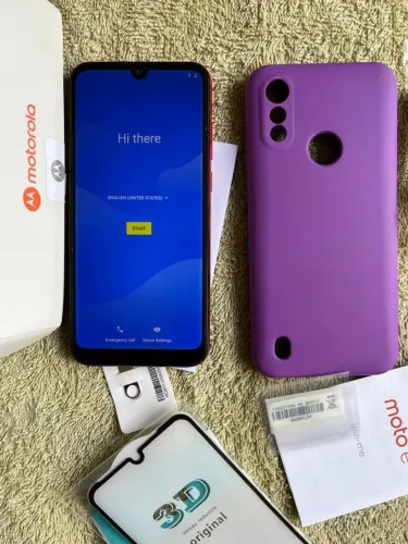 Célular MOTO E6s