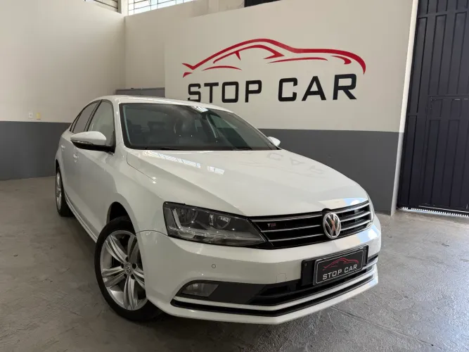 Volkswagen Jetta Highline 2.0 TSI 16V 4P Tiptronic 2017