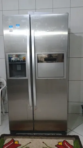 Vendo para retirada de peças 