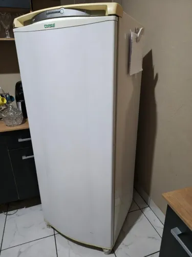 Geladeira Consul Frosfree