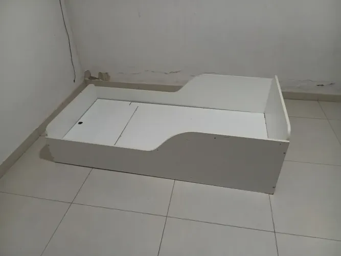 Cama montessoriana para criança 
