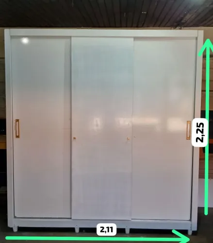 Guarda roupa de casal
