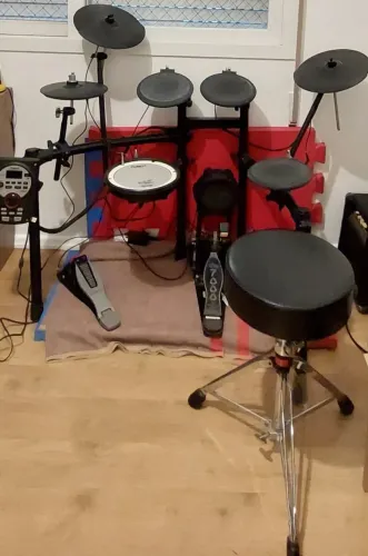 Bateria Eletrônica Roland TD11k