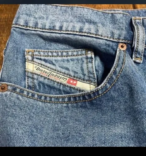 Calça jeans masculina Diesel