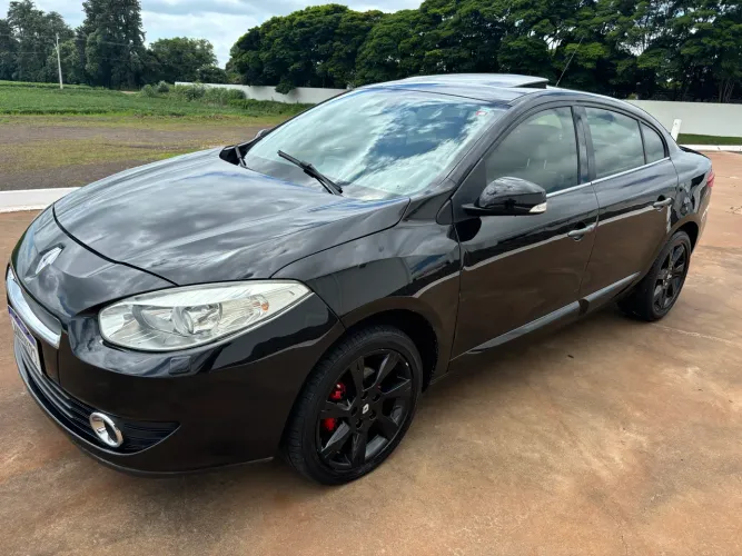 Renault Fluence Sedan Privilège 2.0 16V Flex AUT 2011