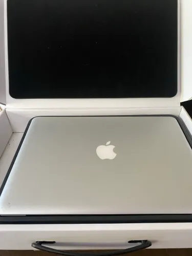 MacBook Pro i5 2011